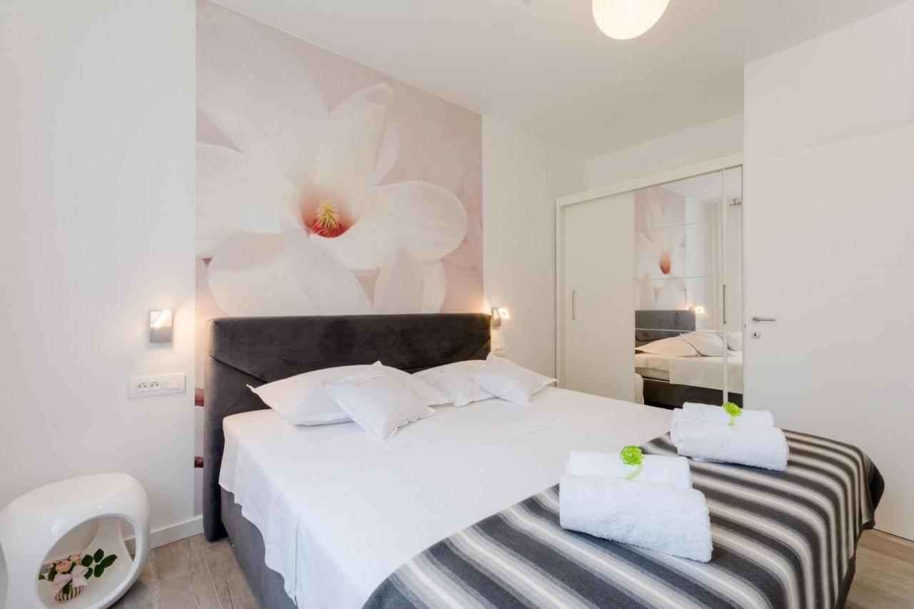 Apartments Niro Split Buitenkant foto