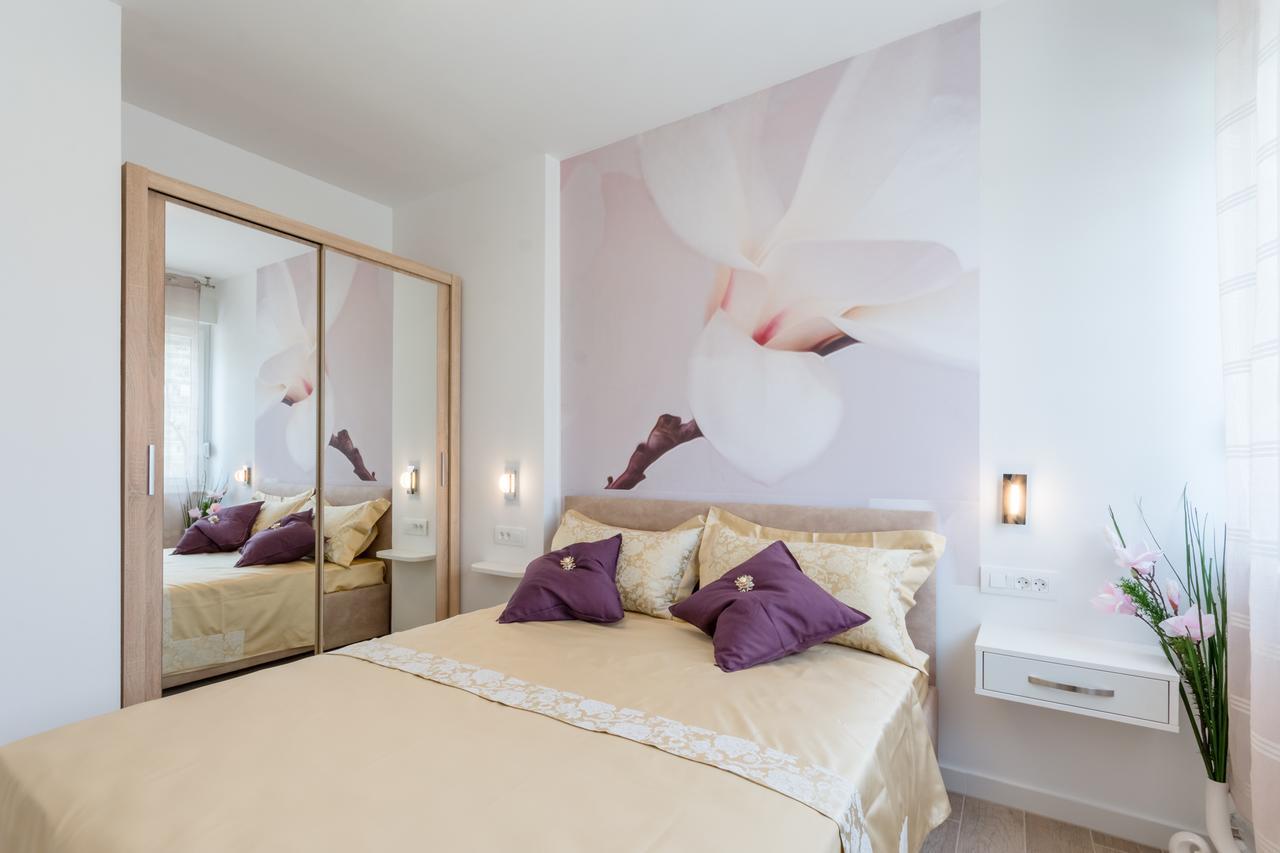 Apartments Niro Split Buitenkant foto
